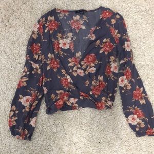 American Eagle purple floral blouse